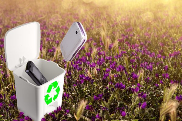 How to Dispose of Phone with Non-Removable Battery Safely