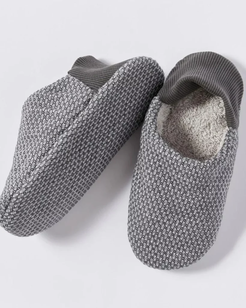 sustainable slippers 