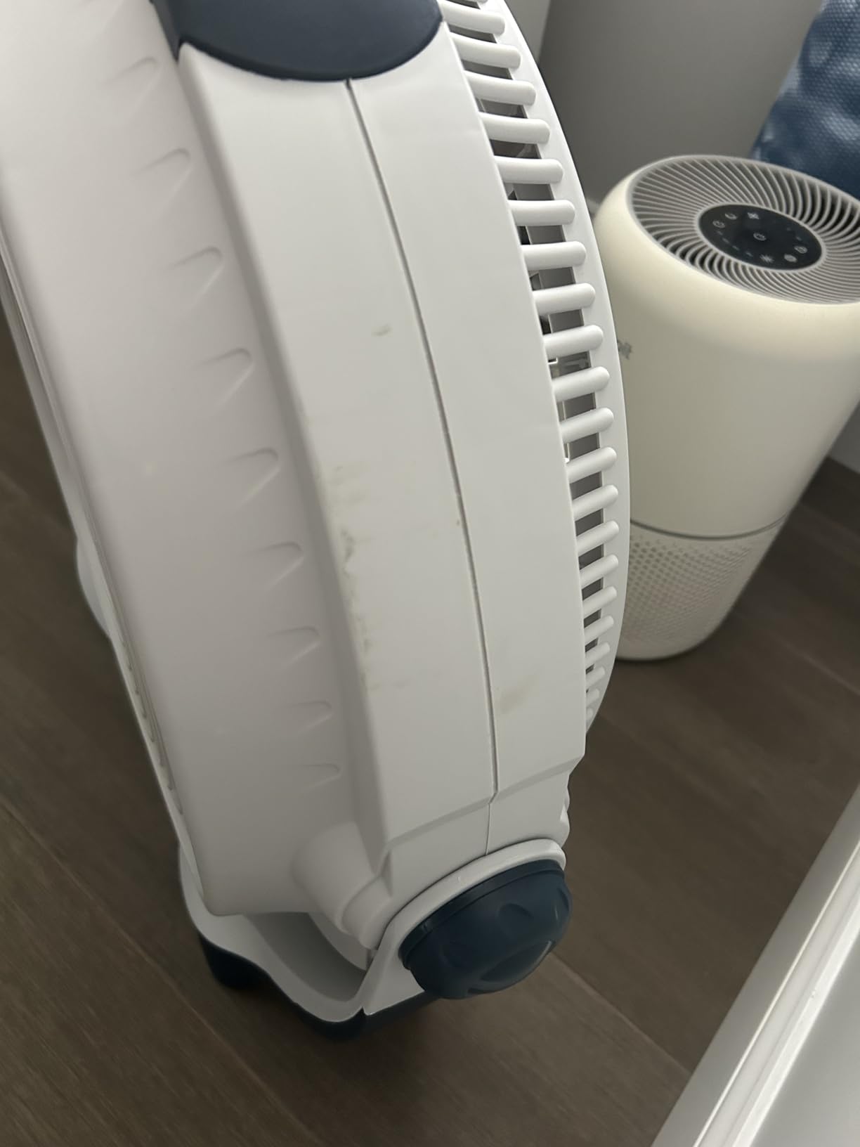 Lasko Wind Machine Fan, Air Circulator Fan with 3 Speeds, 20