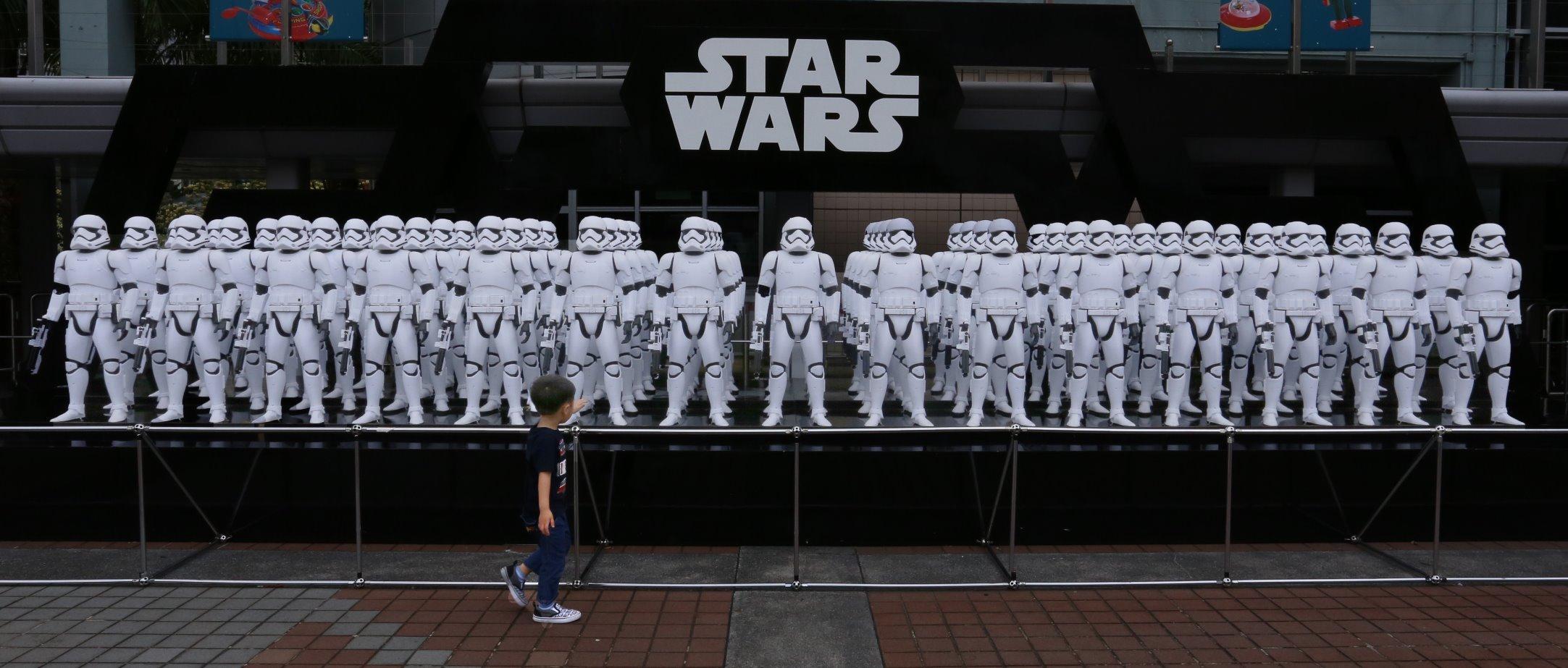 Canon EF 17-40mm f/4L USM Ultra Wide Angle Zoom Lens for SLR Cameras - Customer Photo 5