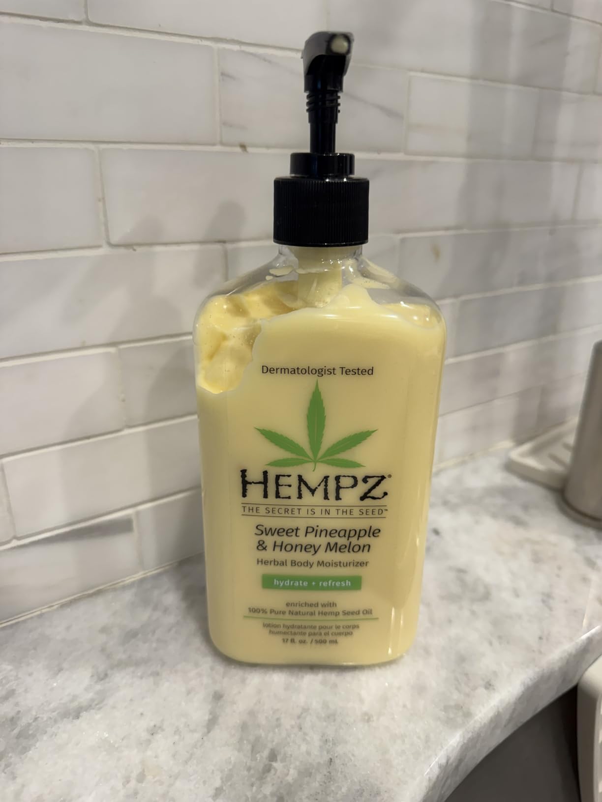 Hempz Original, Natural Hemp Seed Oil Body Moisturizer with Shea Butter and Ginseng, Original Scent, Floral Banana, 17 Fl.Oz ( Packaging may vary ) Customer Review Hempz Original, Natural Hemp Seed Oil Body Moisturizer with Shea Butter and Ginseng, Original Scent, Floral Banana, 17 Fl.Oz ( Packaging may vary ) - Customer Photo 2