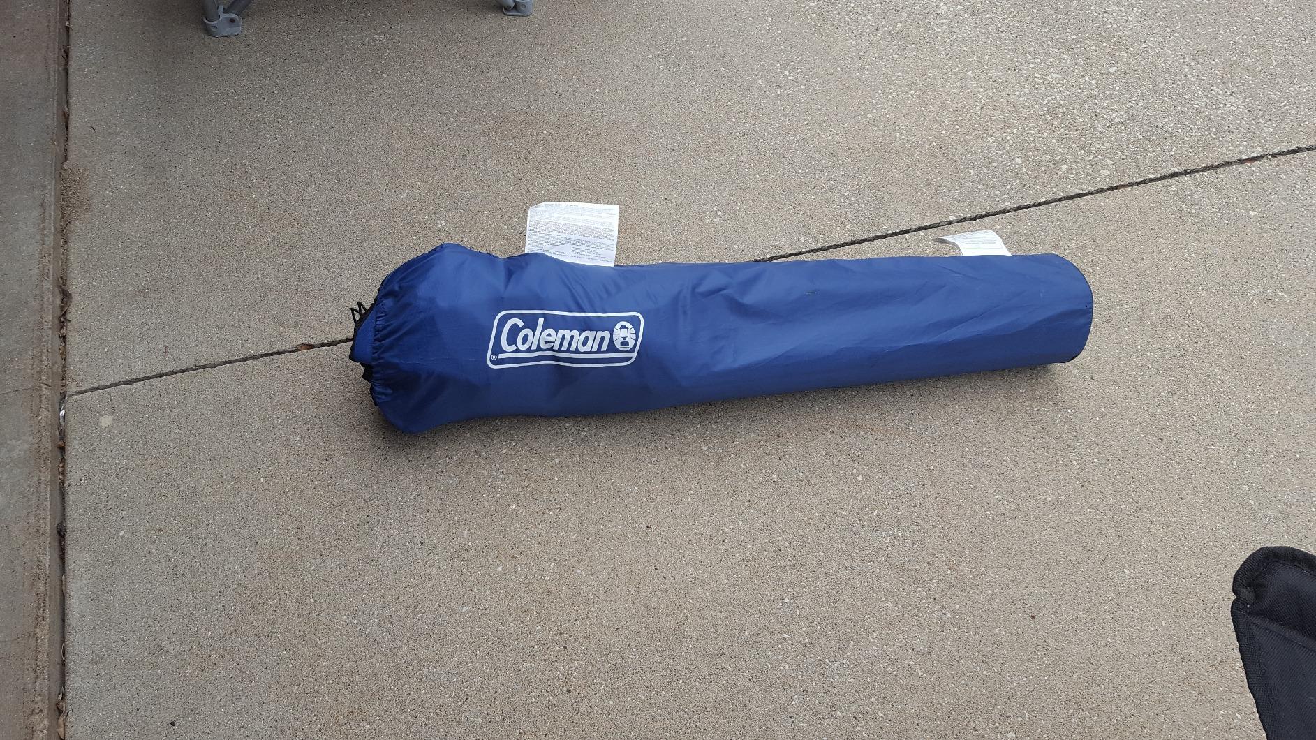 Coleman Portable Camping Chair with 4-Can Cooler, Cushioned Seat & Back with Side Pockets & Cup Holder, Carry Bag Included, Great for Camping, Tailgating, Firepits, Patio, & More - Customer Photo 1