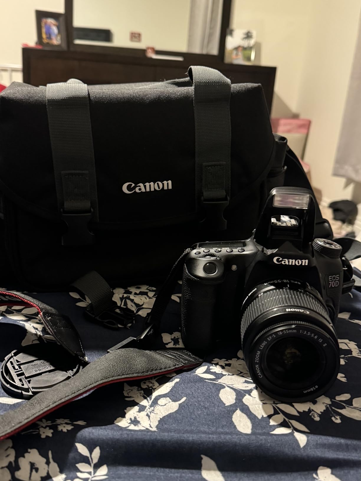 Canon EF-S 18-55mm f/3.5-5.6 is II SLR Lens White Box - Customer Photo 3