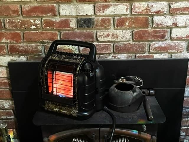 Mr. Heater MH12HB Hunting Buddy Portable Propane Heater - Indoor & Outdoor Use for Patio, Camping, Fishing, Hunting and Tailgating - Camouflage - Customer Photo 1