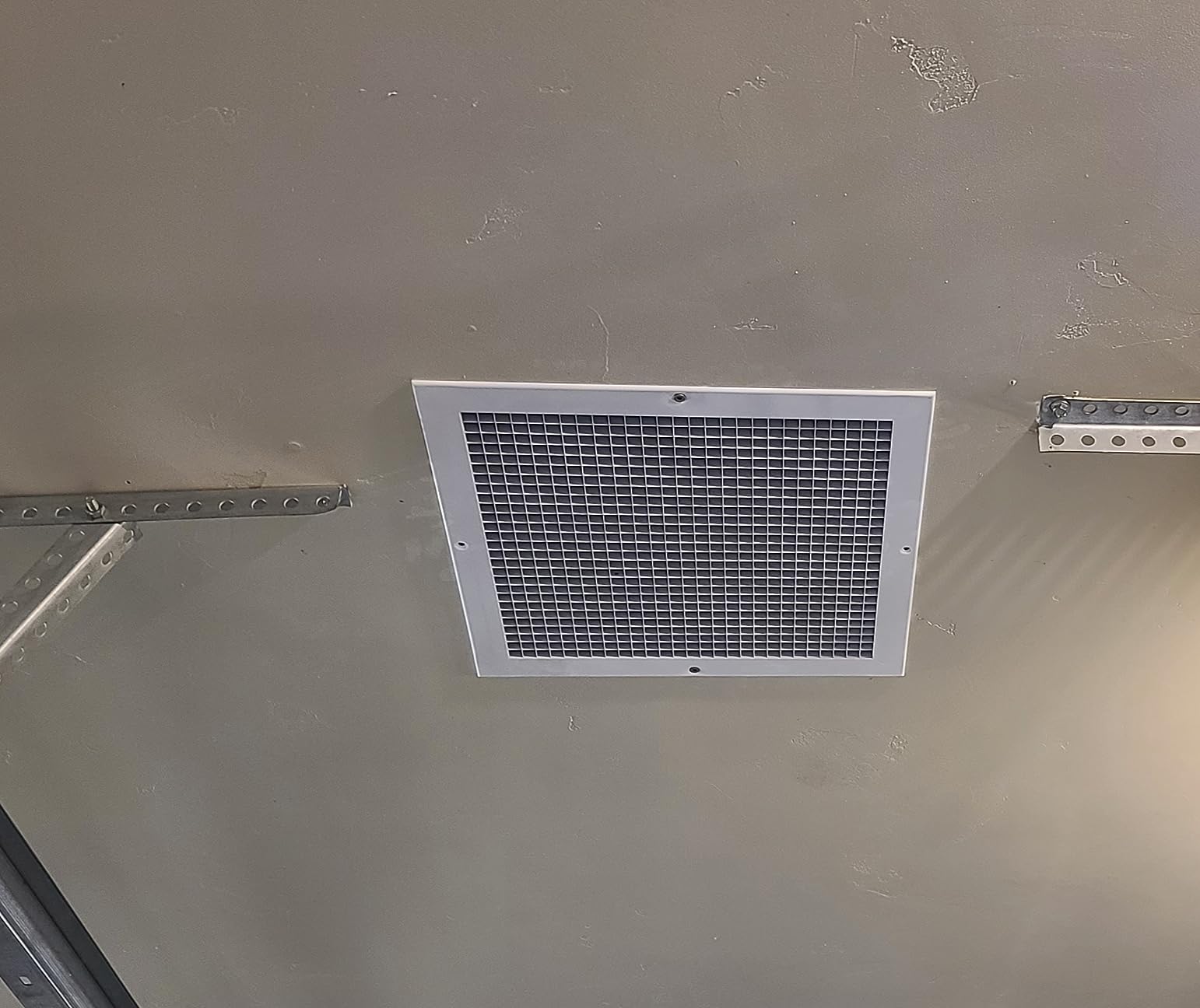 Quietcool GA ES-1500 Garage Whole House Fan - 1452 CFM - 47 Watts - Integrated Fire Damper - Wireless RF Control - 20ft Power Cord - Plug-and-play - Covers up to Three Car Garage - Customer Photo 1