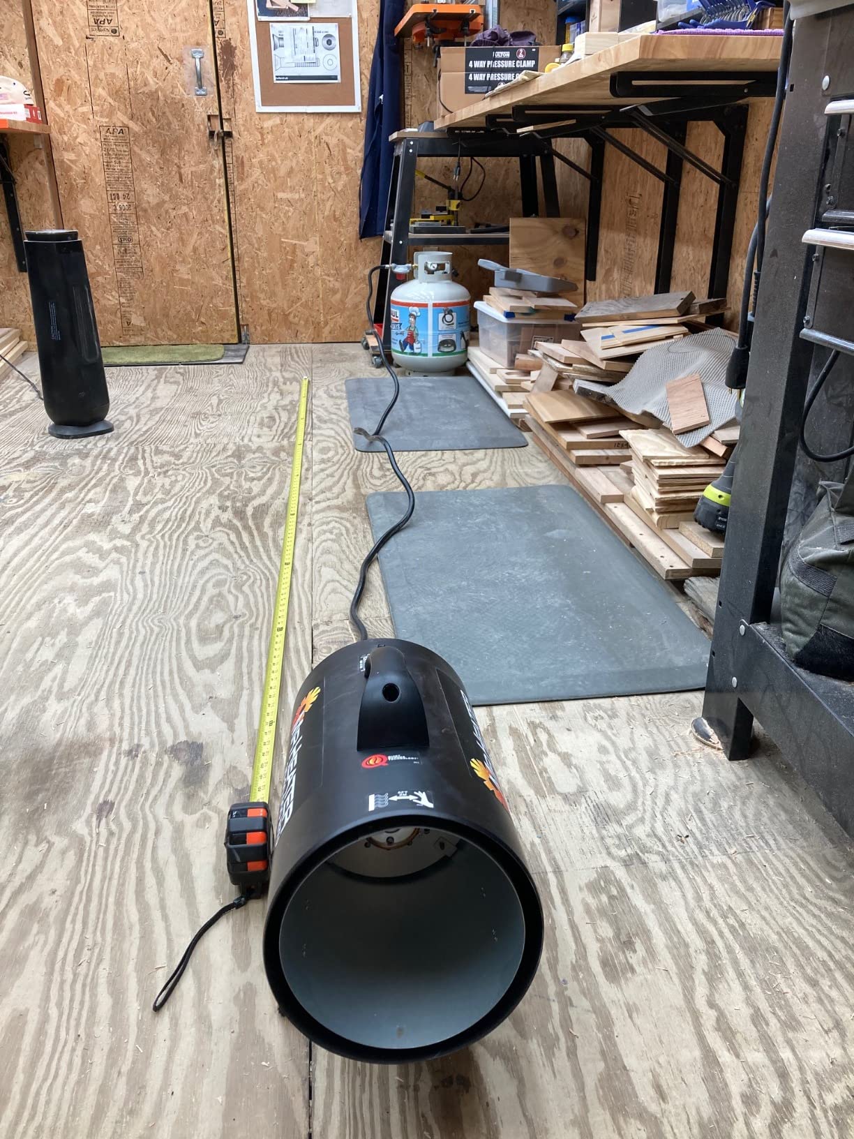 Mr. Heater MH60QFAV 60,000 BTU Portable Propane Forced Air Heater, 19.75 x 11.50 inches, black - Customer Photo 1