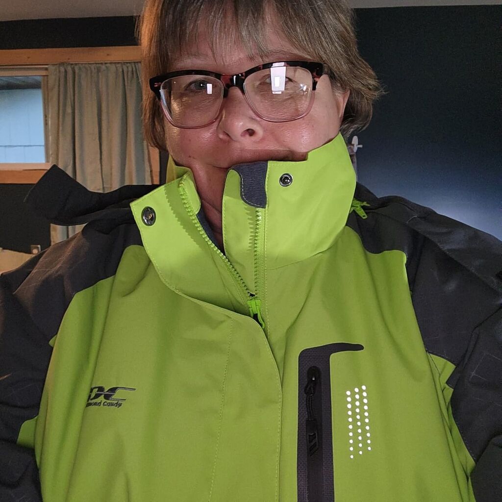 Diamond Candy Women's Waterproof Rain Jacket with Hood Lightweight Outdoors Raincoat - Customer Photo 2