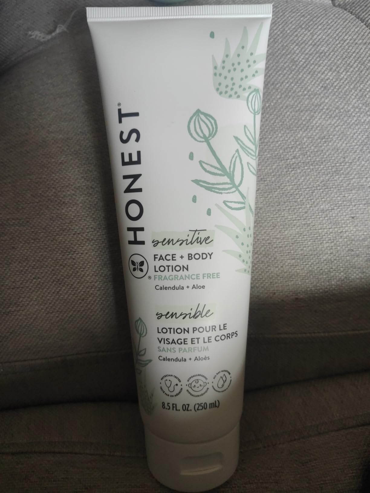 The Honest Company Hydrating Face + Body Lotion | Fast Absorbing, Naturally Derived, Hypoallergenic | Fragrance Free Sensitive, 8.5 fl oz Customer Review The Honest Company Hydrating Face + Body Lotion | Fast Absorbing, Naturally Derived, Hypoallergenic | Fragrance Free Sensitive, 8.5 fl oz - Customer Photo 2