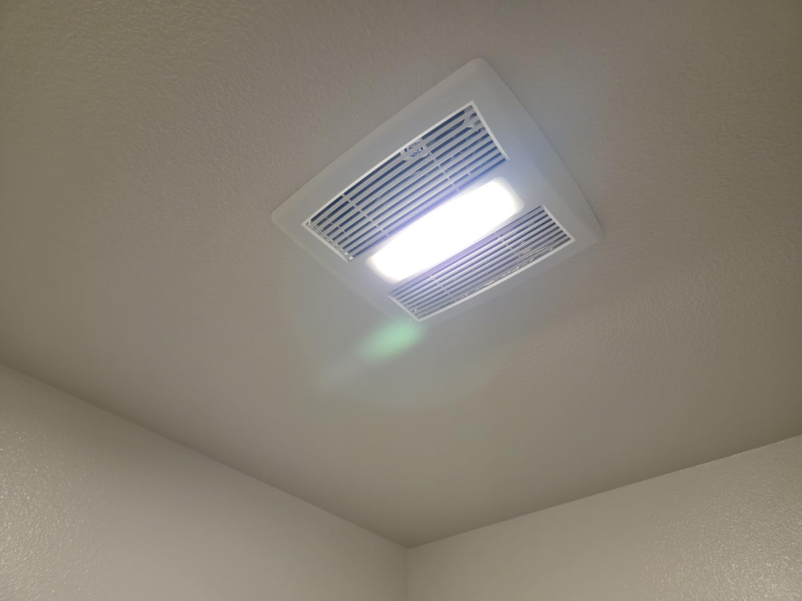 Broan-NuTone Bathroom Exhaust Fan with LED Light and Roomside Installation, ENERGY STAR Certified, 110 CFM, Very Quiet 1.0 Sones White, AE110L Customer Review Broan-NuTone Bathroom Exhaust Fan with LED Light and Roomside Installation, ENERGY STAR Certified, 110 CFM, Very Quiet 1.0 Sones White, AE110L - Customer Photo 1