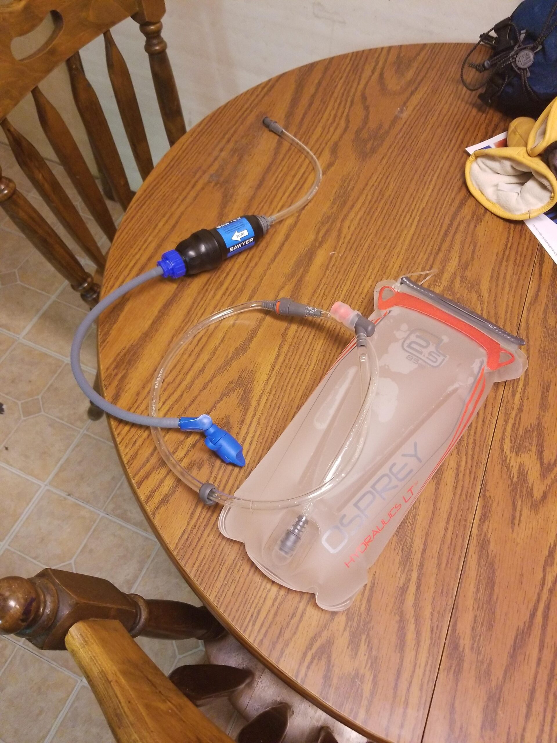 Osprey Hydraulics LT 2.5L Water Reservoir with Bite Valve, Red - Customer Photo 2