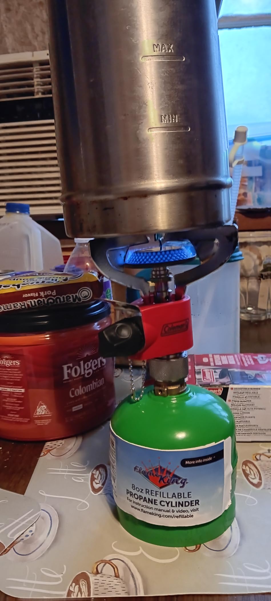 Coleman Classic 1-Burner Backpacking Stove, Portable Lightweight Camp Stove with Adjustable Burner & Pressure Control, 10,000 BTUs of Power for Camping, Backpacking, Tailgating, & More - Customer Photo 1