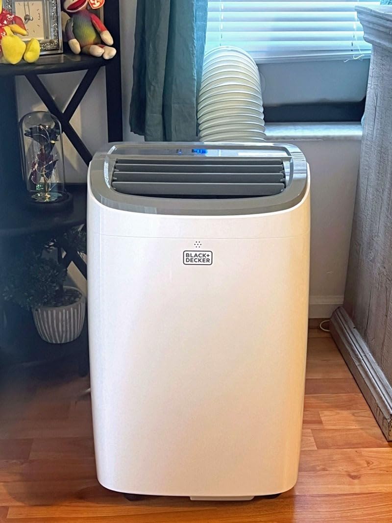 BLACK+DECKER Smart Portable Air Conditioner with Heat, 14,000 BTU (10,200 BTU SACC) Cooling, 12,000 BTU Heating for Rooms up to 700 Sq. Ft., Follow Me Remote, BPACT14HWT, White - Customer Photo 3