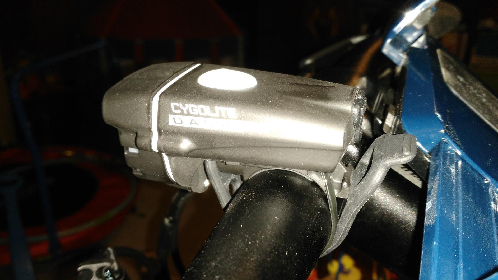 CYGOLITE Dash– 600 Pro, 520, 460 Lumen Bicycle Light Models– 5 Night & 3 Daytime Modes– Ultra Compact– IP64 Water Resistant– Sturdy Flexible Mount– USB Rechargeable– for Aero Road, Commuter Bicycles - Customer Photo 4