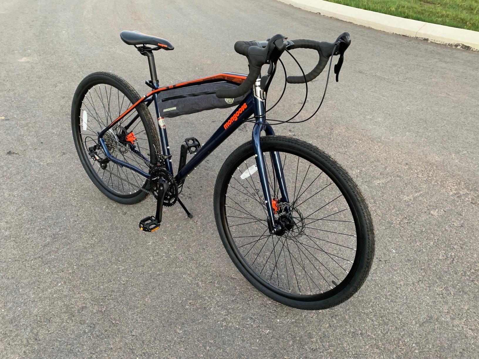 Mongoose Men's Elroy Adventure Bike 700C Wheel Bicycle, Blue, 54cm frame size - Customer Photo 4