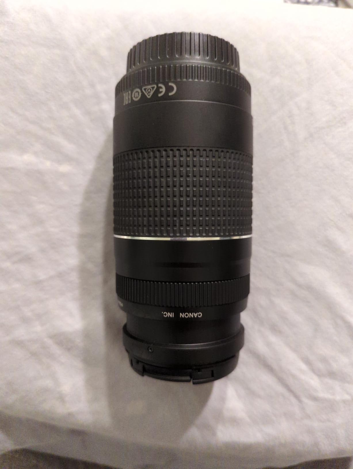 Canon EF 75-300mm f/4-5.6 III Telephoto Zoom Lens for Canon SLR Cameras, 6473A003 (Renewed) - Customer Photo 1