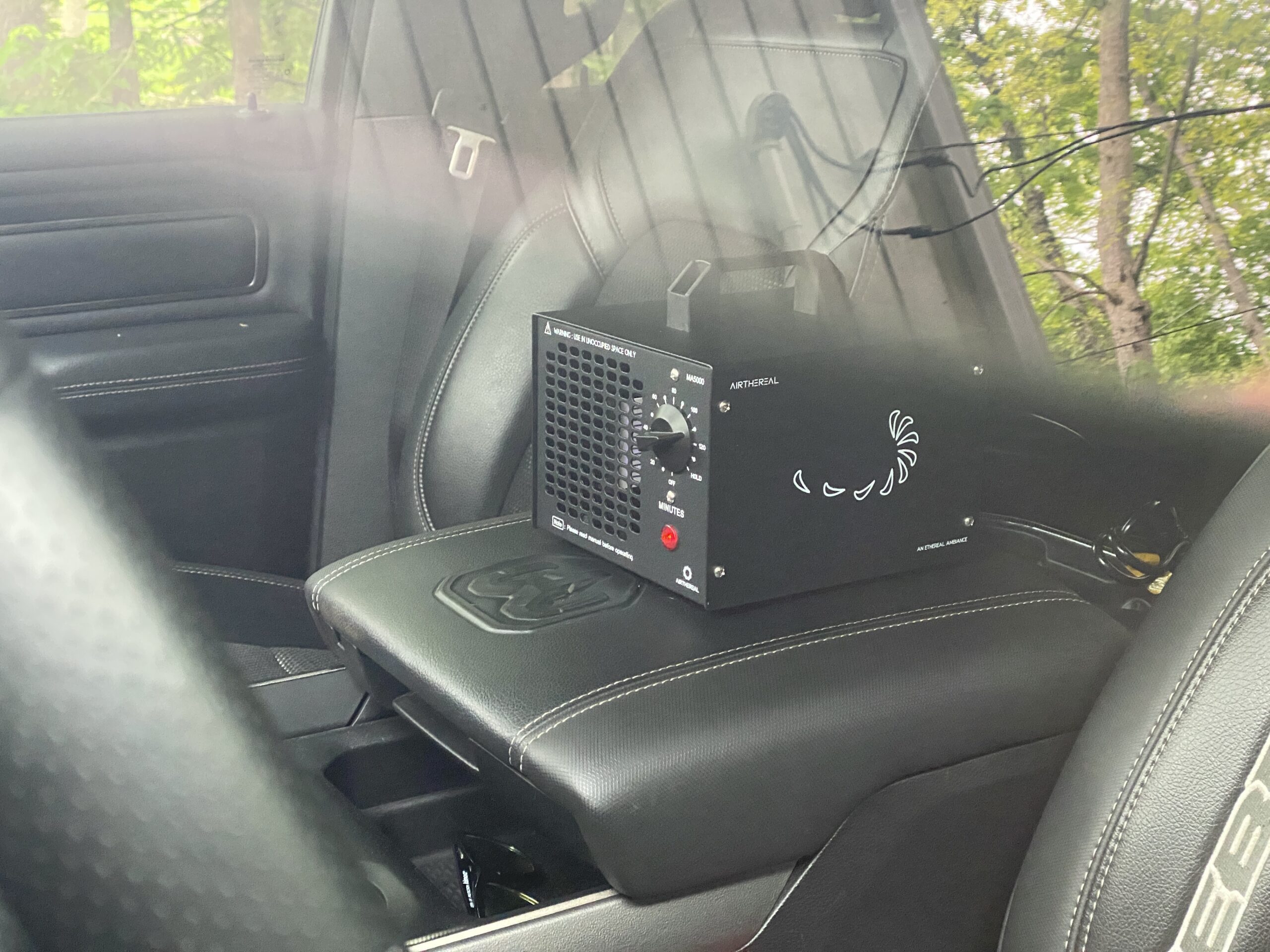 Airthereal MA5000 Commercial Ozone Generator, High Capacity Ozone Machine Odor Removal - Home Air Ionizers O3 Deodorizer for Rooms, Smoke, Cars and Pets, Eliminate Odors up to 2000sq.ft., Blue - Customer Photo 3