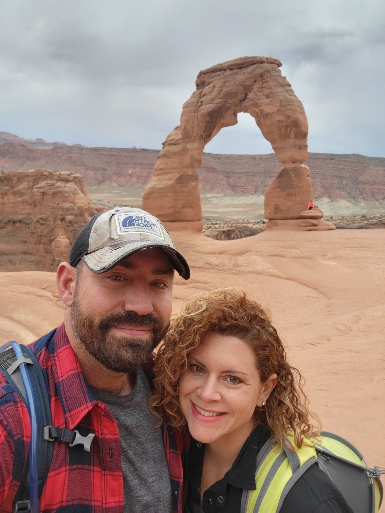 2 Pack Hydration Bladder 2 Liter/70 oz - Water Bladder Pack of 2(1 Piece Blue+1 Piece ArmyGreen) - BPA Free Hydration Pack Replacement - Customer Photo 1