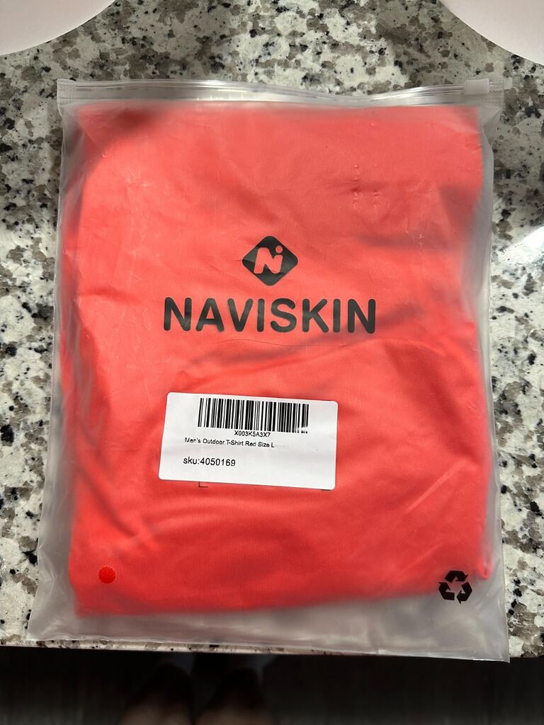 NAVISKIN Men's Rash Guard Shirts UPF 50+ Sun Protection Long Sleeve Shirts Quick Dry Lightweight - Customer Photo 5