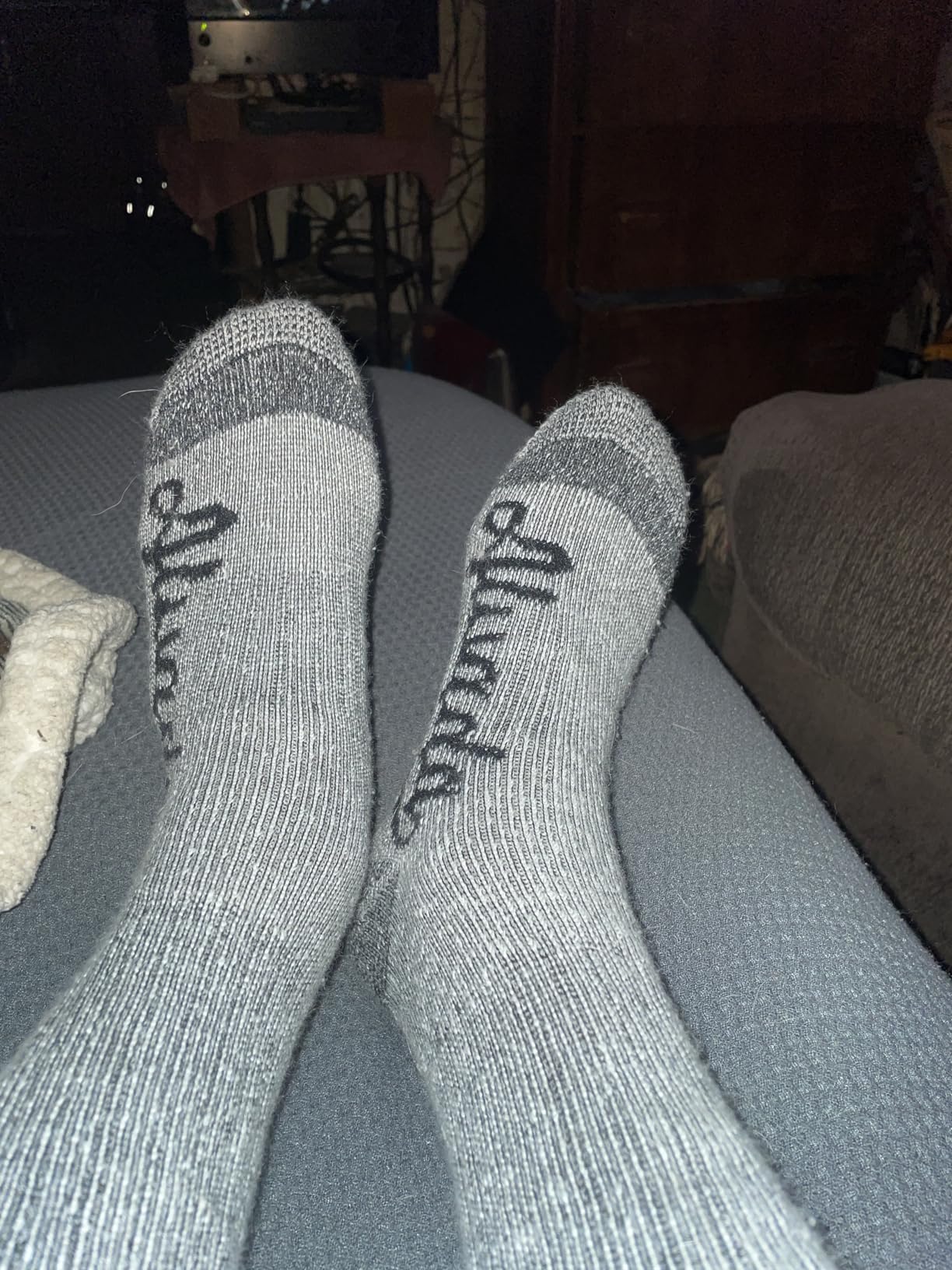 Alvada Merino Wool Hiking Socks Thermal Warm Crew Winter Boot Sock For Men & Women 3 Pairs - Customer Photo 3