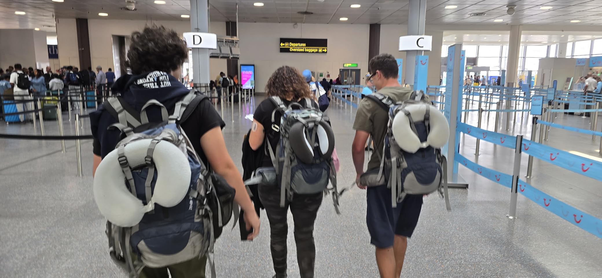 Loowoko 50L Hiking Backpack, Waterproof Camping Essentials Bag with Rain Cover, 45+5 Liter Lightweight Backpacking Back Pack - Customer Photo 1