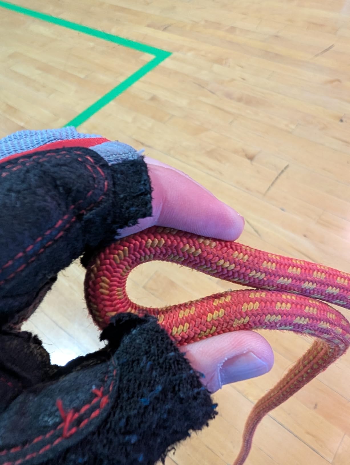 X XBEN 10.5 mm UIAA Dynamic Climbing Rope 45M(150FT), Safety Nylon Kernmantle Rope for Rock Climbing, Tree Climbing, Ice Climbing, Rappelling, Rescue - Customer Photo 1