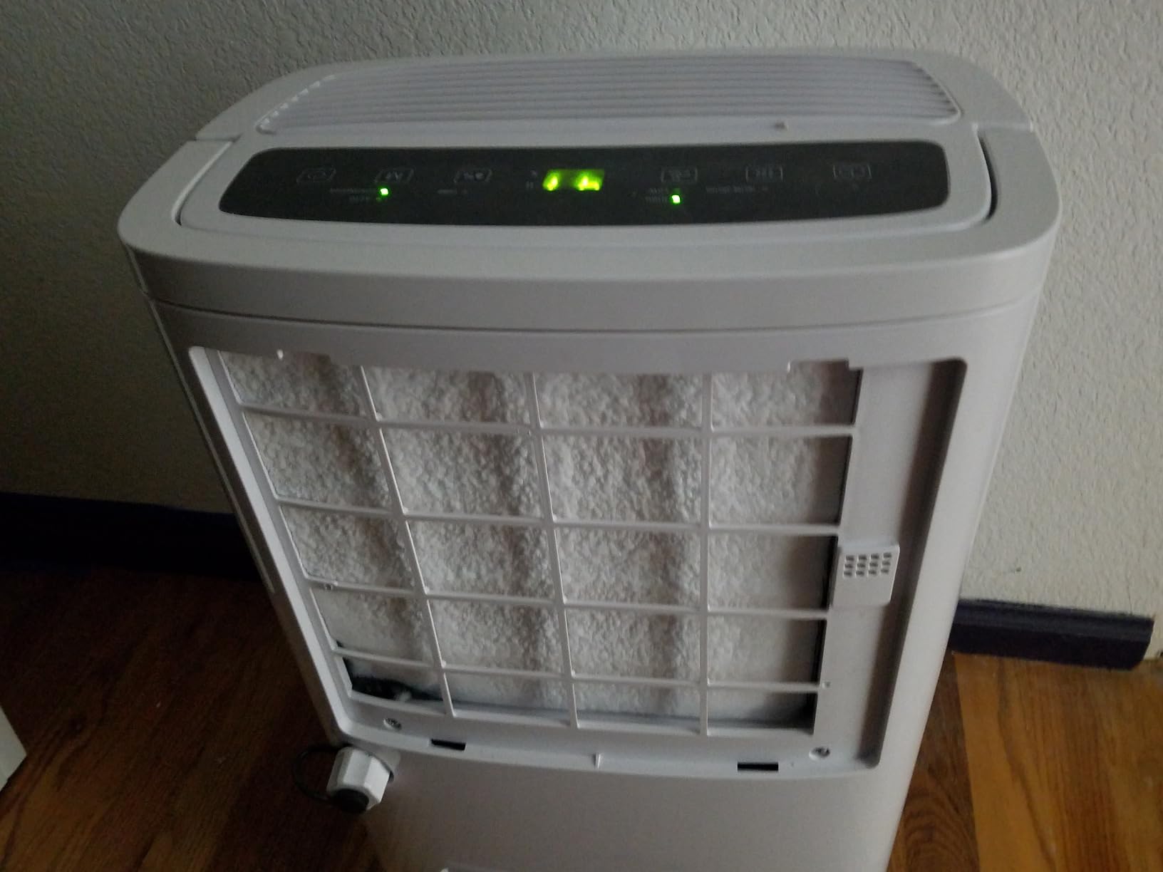 Shinco 7,000 Sq.Ft Energy Star Dehumidifier with Pump and WIFI, Ideal for Large Industrial Rooms and Home Basements, Efficient Moisture Removal and Humidity Control, 1.85 Gallons Water Tank - Customer Photo 2