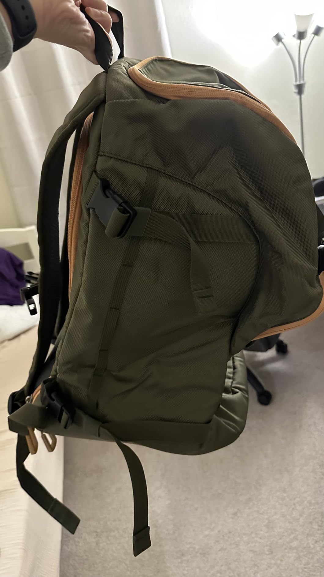 Unigear Ski Boot Bag Backpack for Helmet 50L/70L, Goggles, Gloves, Skis, Snowboard & Accessories Customer Review Unigear Ski Boot Bag Backpack for Helmet 50L/70L, Goggles, Gloves, Skis, Snowboard & Accessories - Customer Photo 1