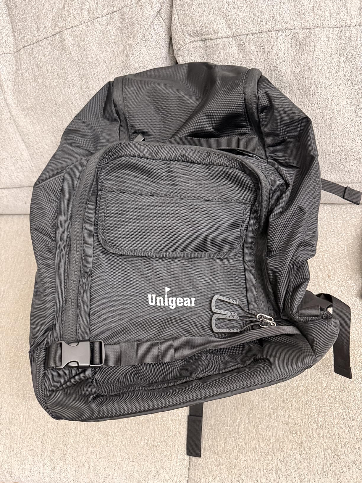 Unigear Ski Boot Bag Backpack for Helmet 50L/70L, Goggles, Gloves, Skis, Snowboard & Accessories Customer Review Unigear Ski Boot Bag Backpack for Helmet 50L/70L, Goggles, Gloves, Skis, Snowboard & Accessories - Customer Photo 2