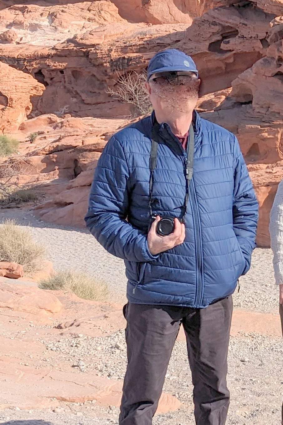 Outdoor Ventures Men's Lightweight Packable Puffer Winter Jacket Insulated Puffy Coat for Snow Ski Hiking Travel Customer Review Outdoor Ventures Men's Lightweight Packable Puffer Winter Jacket Insulated Puffy Coat for Snow Ski Hiking Travel - Customer Photo 1