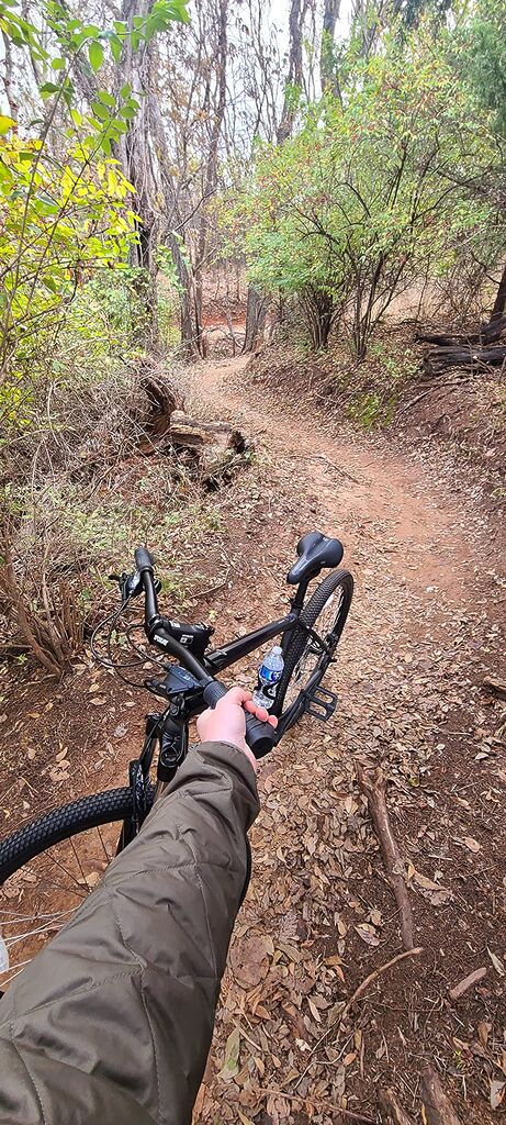 Mongoose Switchback Comp Expert Sport Trail Mountain Bike for Adult Men Women, 16/18/21-Speed Options, 27.5-Inch Wheels, Disc Brakes, Small Medium or Large Aluminum Frames, Hardtail Bicycles Customer Review Mongoose Switchback Comp Expert Sport Trail Mountain Bike for Adult Men Women, 16/18/21-Speed Options, 27.5-Inch Wheels, Disc Brakes, Small Medium or Large Aluminum Frames, Hardtail Bicycles - Customer Photo 2