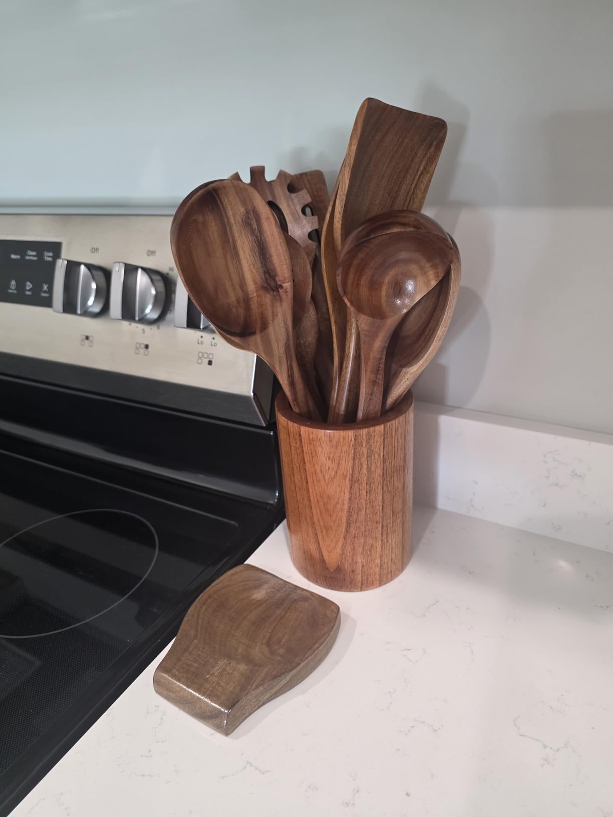 Zulay Kitchen 6-Piece Wooden Cooking Spoons Set – Heat-Resistant, Smooth Teak Utensils with Comfort Grip – Lightweight & Durable – Easy to Clean, Perfect for Non-Stick Cookware - Customer Photo 2