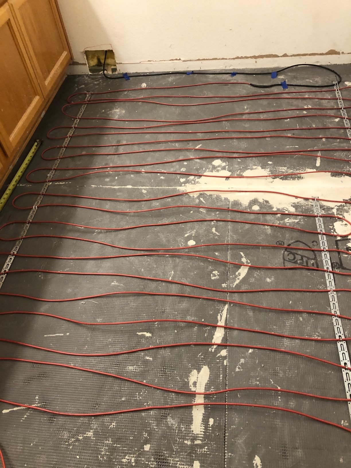 50sqft Floor Heating Cable Kit - 120v Heated Flooring Under Tile - Heated Flooring System Includes UDG4 Programmable Thermostat w/GFCI, Under Floor Heating Cable, Strapping, Sensor & Alarm - Customer Photo 1