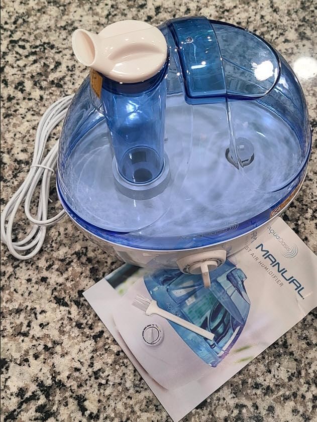 AquaOasis® Cool Mist Humidifier (2.2L Water Tank) Quiet Ultrasonic Humidifiers for Bedroom & Large room - Adjustable -360 Rotation Nozzle, Auto-Shut Off, Humidifiers for Babies Nursery & Whole House - Customer Photo 3