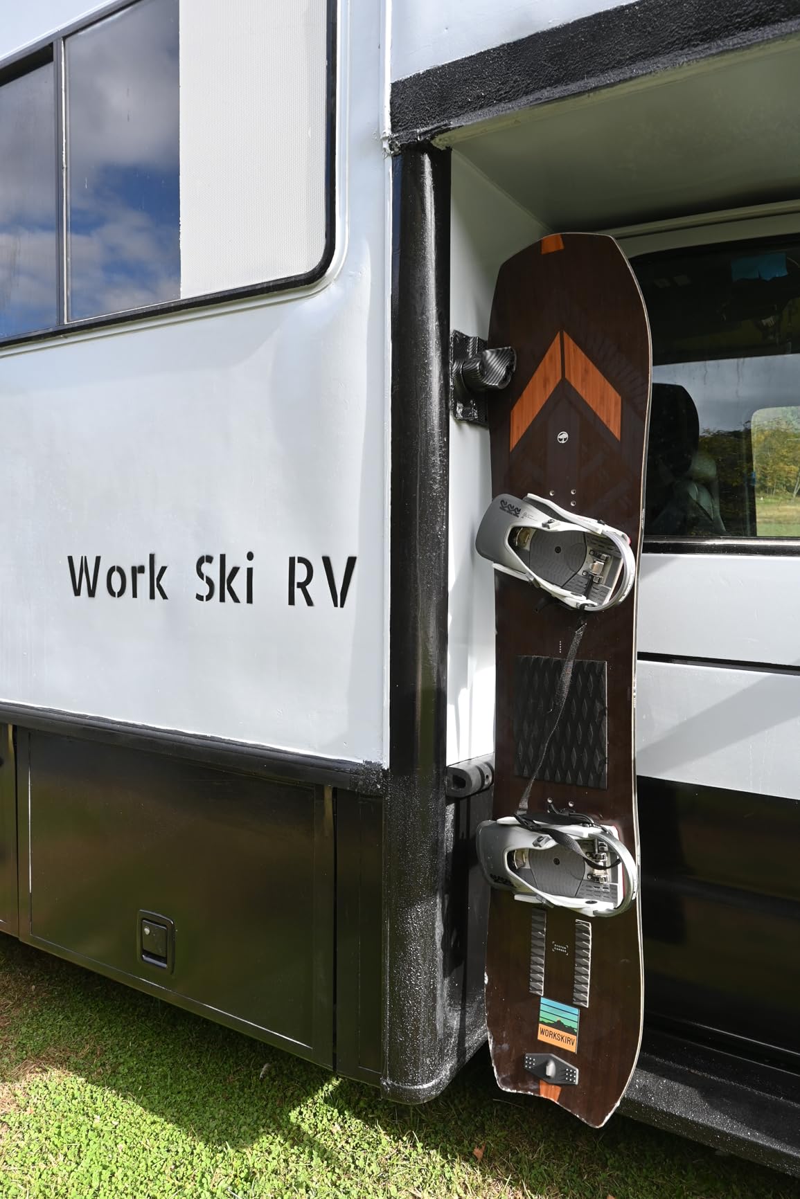 Gravity Grabber - Ultimate Ski & Snowboard Wall Rack | Secure, Non-Slip Storage | Fits Any Ski/Board | Garage Organization | Ski Storage Rack | Snowboard Storage Rack | Winter Gear Organizer | 3 Pck - Customer Photo 1