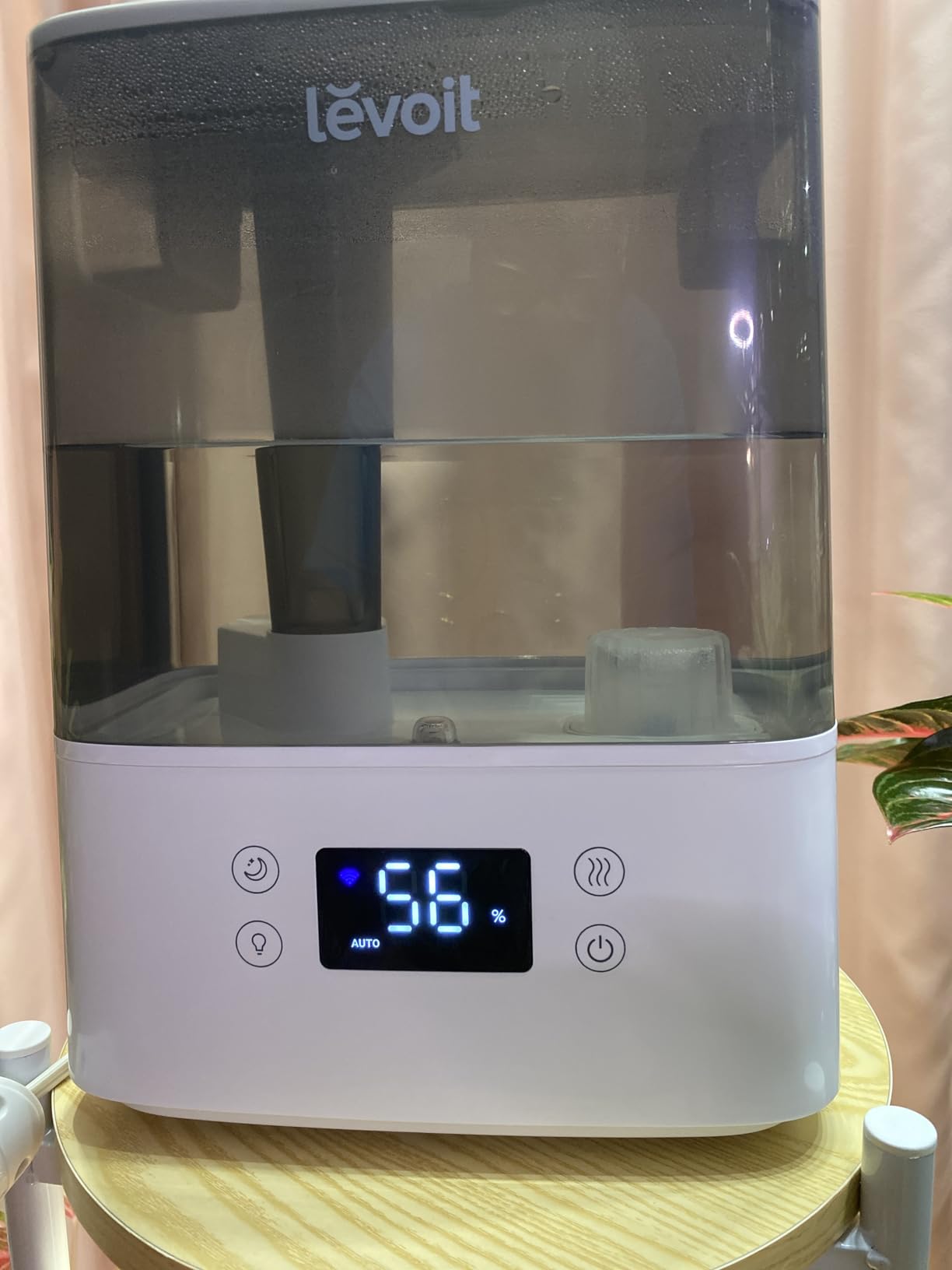 LEVOIT Smart Humidifiers for Bedroom Large Room Home,(6L) Cool Mist Top Fill Essential Oil Diffuser for Baby & Plants,Smart App & Voice Control, Rapid Humidification & Auto Mode-Quiet Sleep Mode, Gray - Customer Photo 5