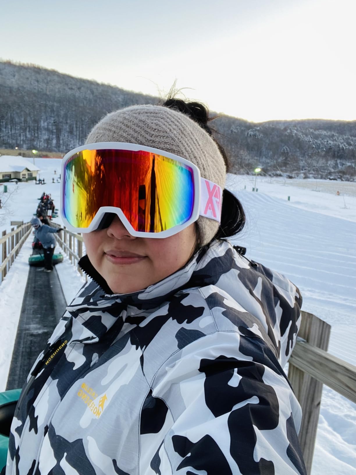 EXP VISION Ski/Snowboard Goggles for Men Women, OTG Snow Goggles Anti Fog UV Protection Customer Review EXP VISION Ski/Snowboard Goggles for Men Women, OTG Snow Goggles Anti Fog UV Protection - Customer Photo 4