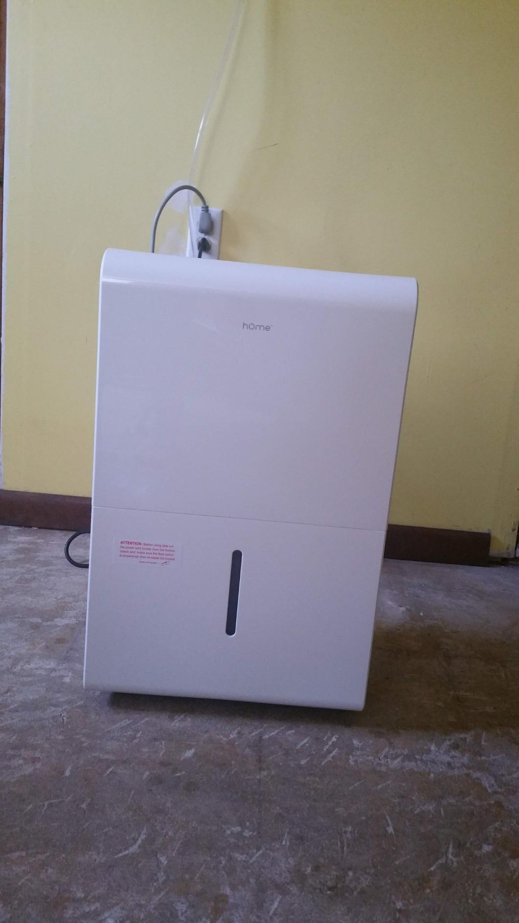 hOmeLabs 40 Pint Dehumidifier with Pump for up to 6,000 Sq Ft Rooms (MAX 104 Pint at 95°F, 90% RH) – Powerful Moisture Removal for Medium to Large Rooms and Basements - Customer Photo 2