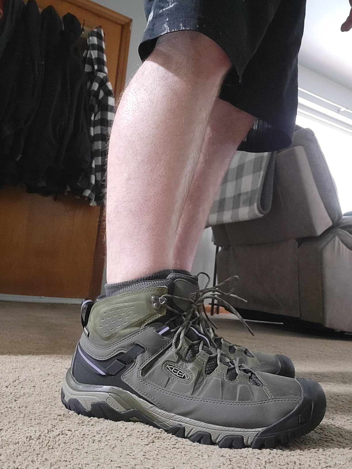 Darn Tough (Style 1991) Men's 1/4 Sock Lightweight with Cushion Hike Trek Sock - Customer Photo 2