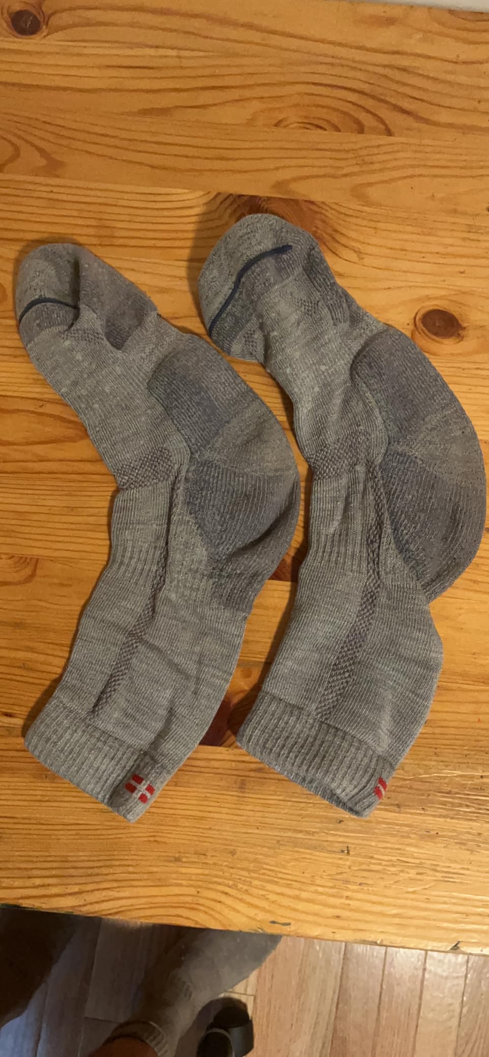 DANISH ENDURANCE Merino Wool Hiking Crew Socks for Men & Women, Cushioned Anti-Blister, Breathable - 3 Pairs - Customer Photo 3