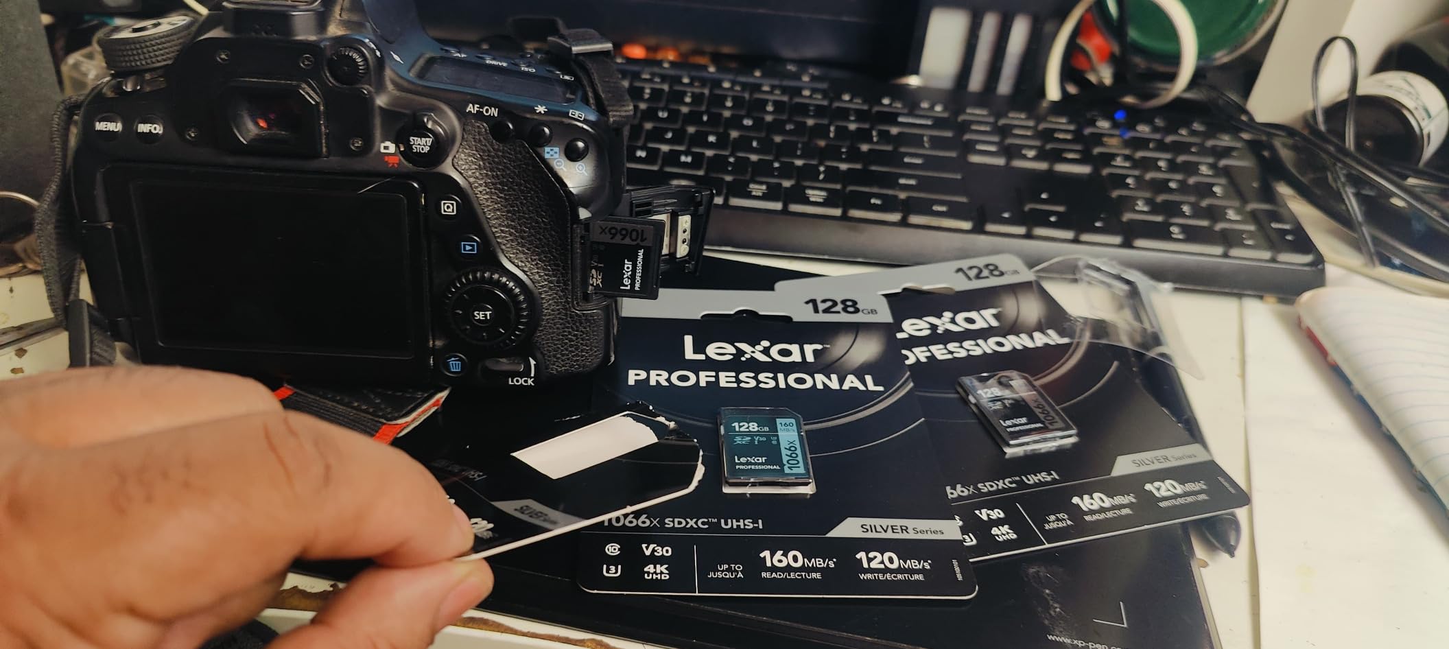 Lexar 64GB Professional 1066x SD Card, UHS-I, C10, U3, V30, Full HD, 4K, Up To 160MB/s Read SDXC Memory Card, for DSLR & Mirrorless Cameras (LSD1066064G-BNNNU) - Customer Photo 1