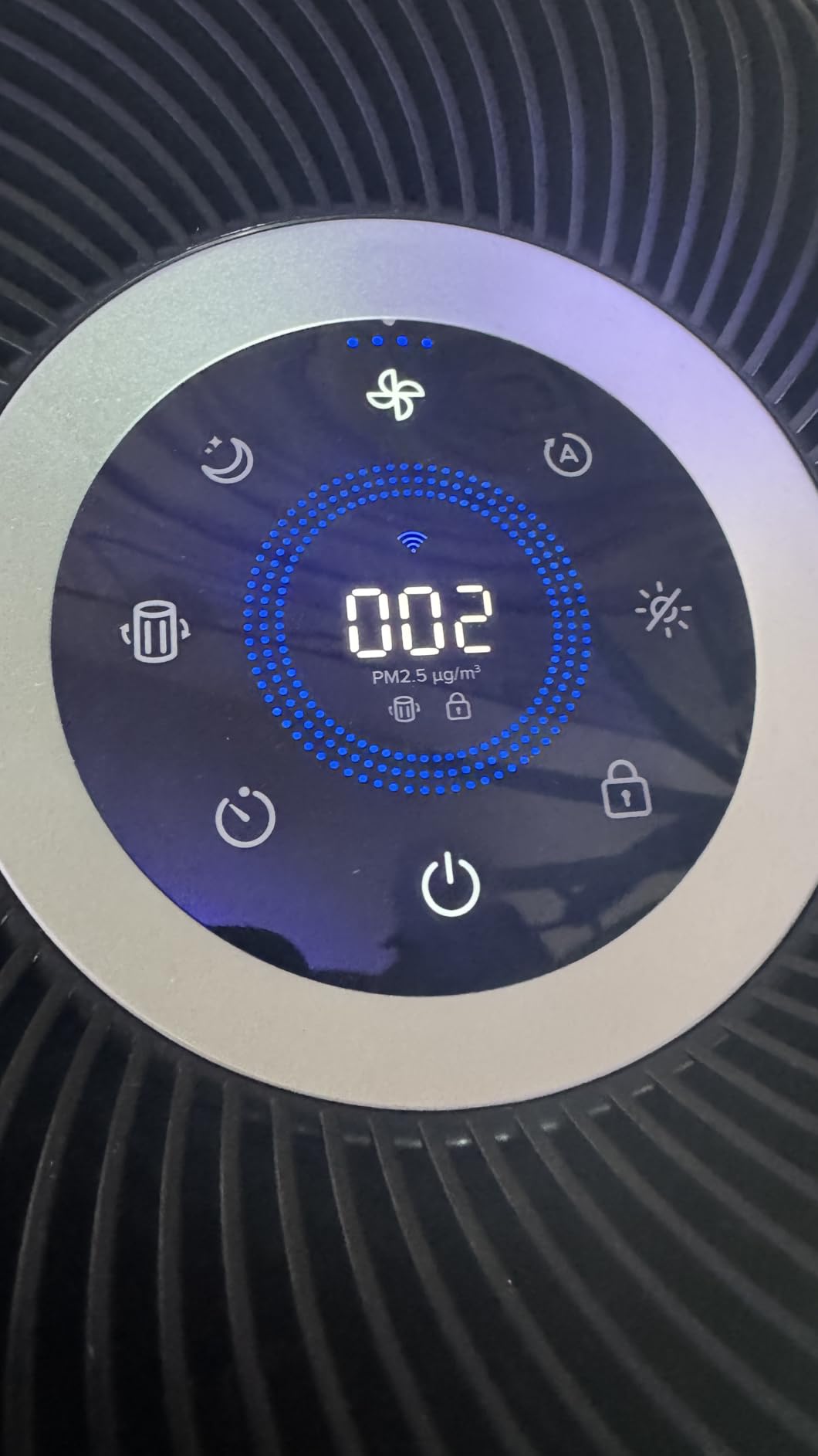 LEVOIT Air Purifiers for Home Large Room Up to 1733 Ft² With HEPA Sleep Mode, AHAM VERIFIDE, Auto Mode, Air Quality Monitor, Smart WiFi, 3-in-1 Filter For Pet Allergy, Smoke, Dust, Core 400S-P, White - Customer Photo 1