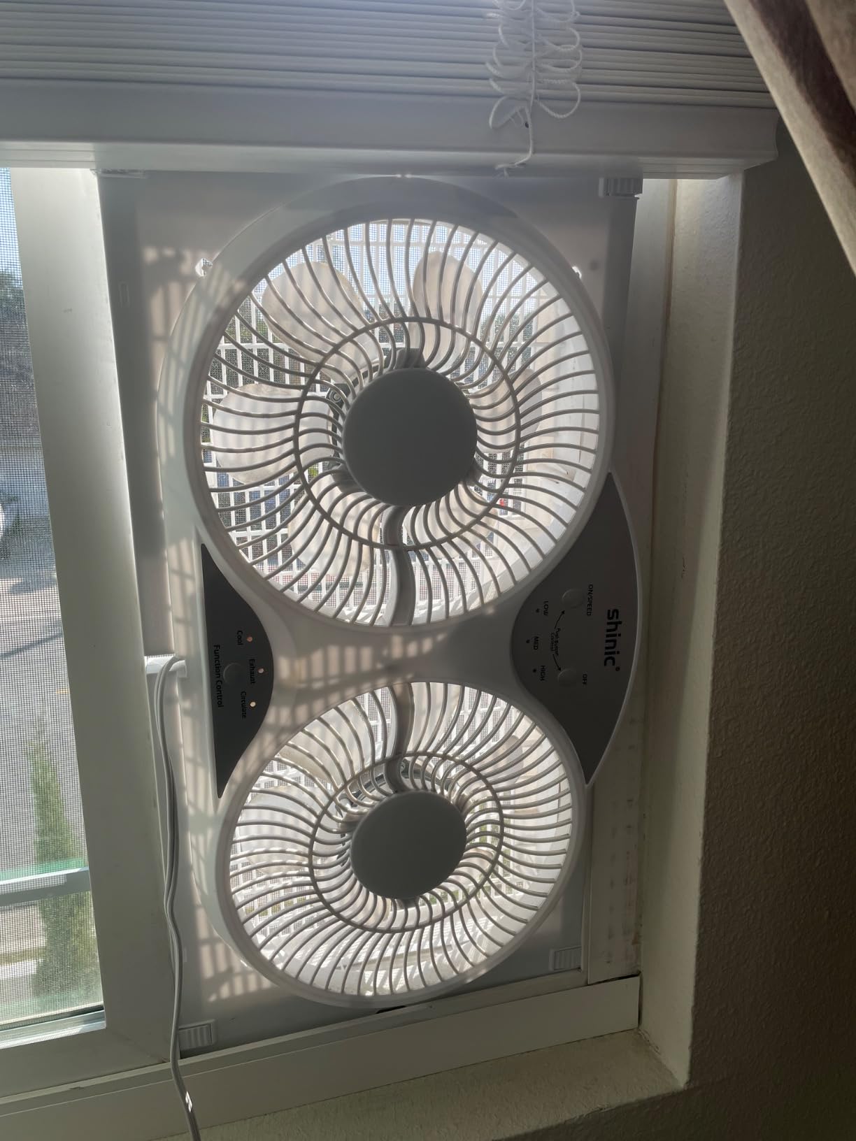 shinic Window Fan with Reversible Airflow Quiet, Twin 9