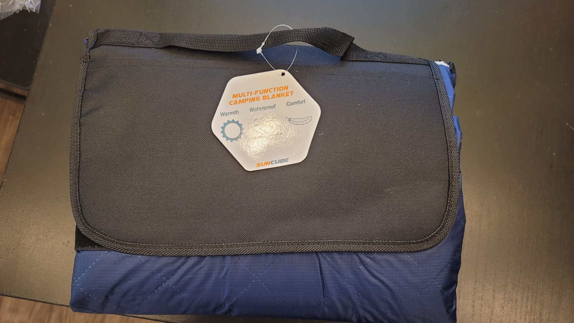 SUN CUBE Large Waterproof Camping Blanket, Fleece Quilted Stadium Blanket for Cold Weather, Windproof Foldable Outdoor Blanket Mat for Picnic, Beach, Pets, Car, 60x80in - Customer Photo 1