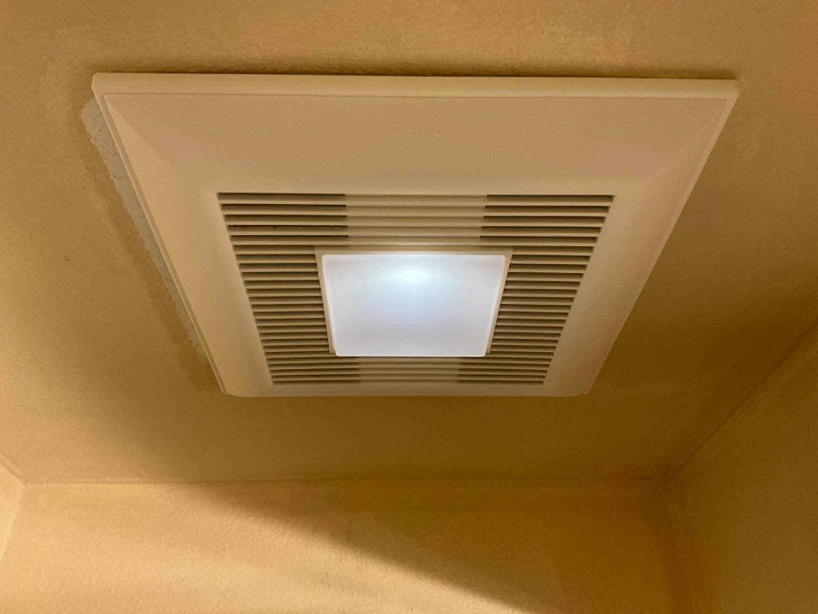 Panasonic WhisperFit Ceiling Mount Bathroom Exhaust Fan with Dimmable LED Light, 50-80-110 CFM, FV-0511VFL1 Customer Review Panasonic WhisperFit Ceiling Mount Bathroom Exhaust Fan with Dimmable LED Light, 50-80-110 CFM, FV-0511VFL1 - Customer Photo 1