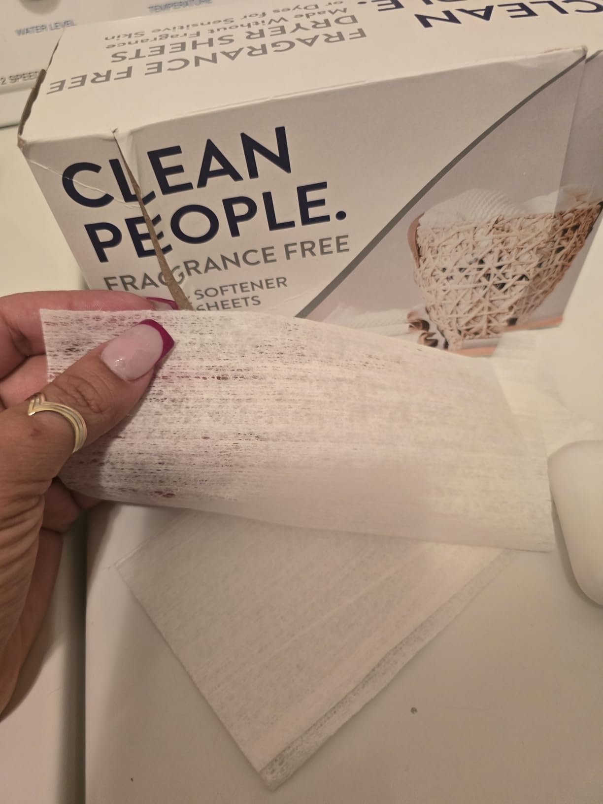 The Clean People Fabric Softener Sheets - Dryer Sheets - Softens & Removes Static Cling - Vegan Laundry Softener With Essential Oils - Fresh Scent, 120 Pack - Customer Photo 2