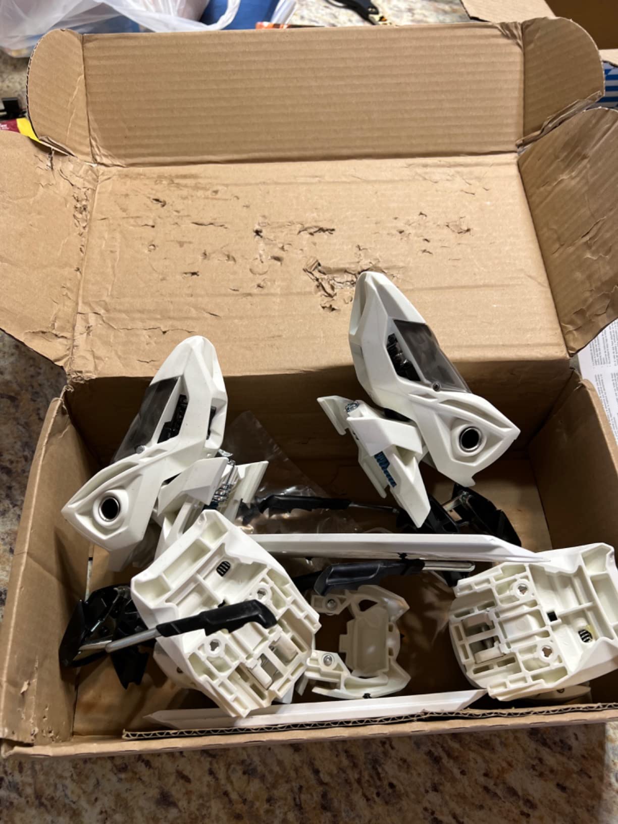 Marker Squire 11 Ski Bindings - Unisex Adult Lightweight Easy-Entry Freeride & Freestyle All-Mountain Skiing Bindings - Anti-Friction Technology, Reduced Step-in Force - Customer Photo 2