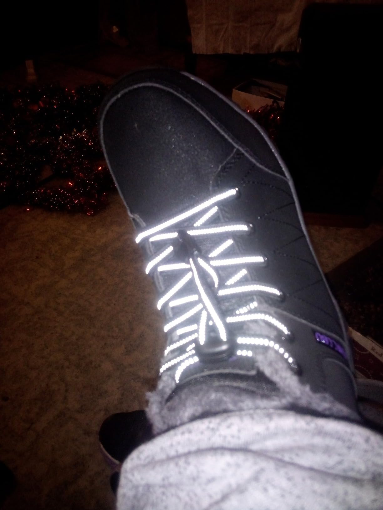 Moodeng Women's Winter Snow Boots Outdoor Hiking Boots Warm Waterproof Ankle Booties for Walking and Anti-Slip - Customer Photo 3