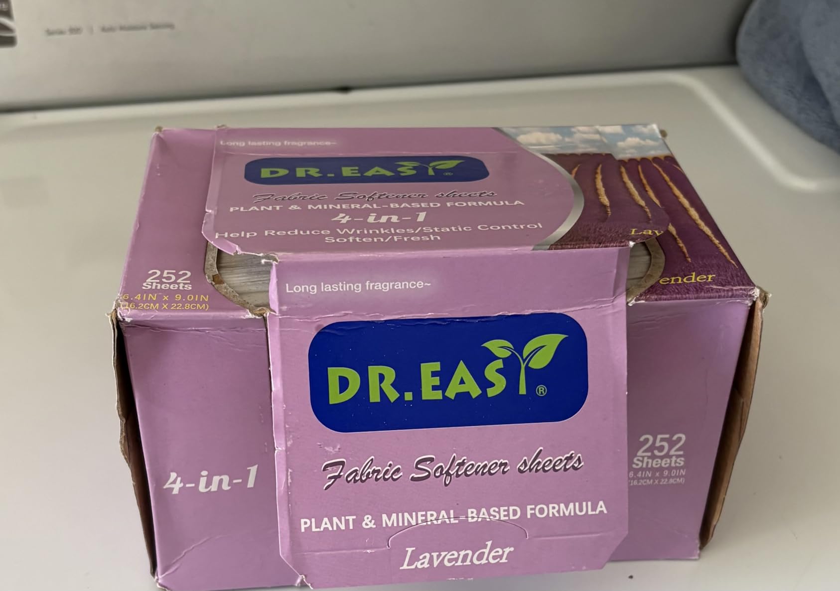 DR.EASY Dryer Sheets Plant Based Formula 252 Ct Fabric Softener sheets for Laundry Sunfresh Essential Oil Scented No Artificial Fragrances No Dyes Reduce Static & Wrinkles Help Repel Pet Hair - Customer Photo 3