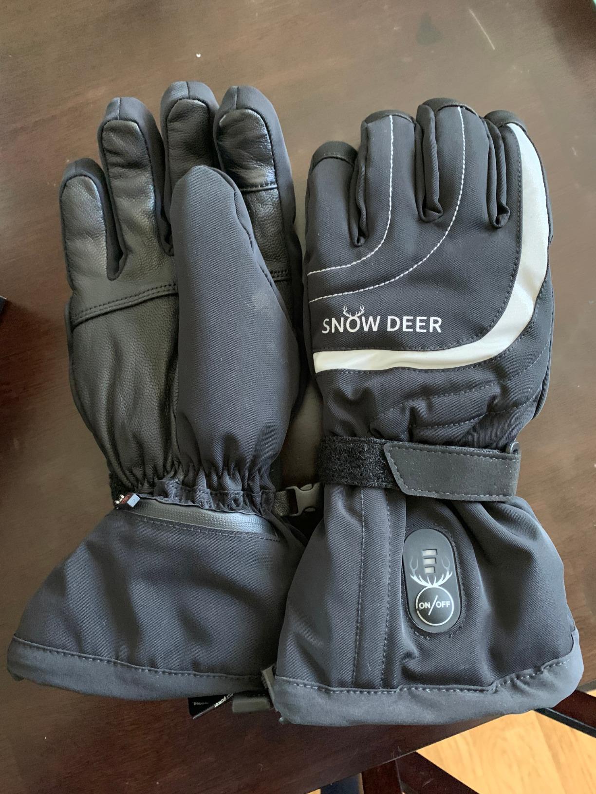 SNOW DEER Heated Ski Mittens for Men Women, Electric Mitts Gloves Rechargeable Battery Heated Hand Glove for Arthritis Skiing Hiking - Customer Photo 1