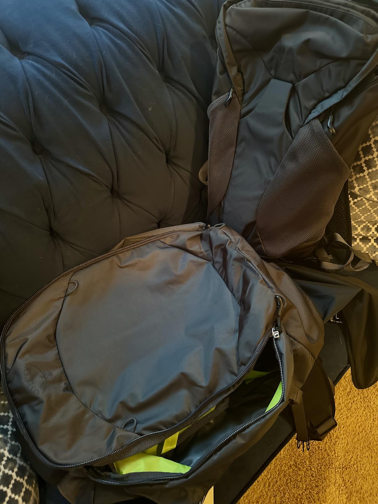 Osprey Farpoint 70L Men's Travel Backpack, Tunnel Vision Grey - Customer Photo 2